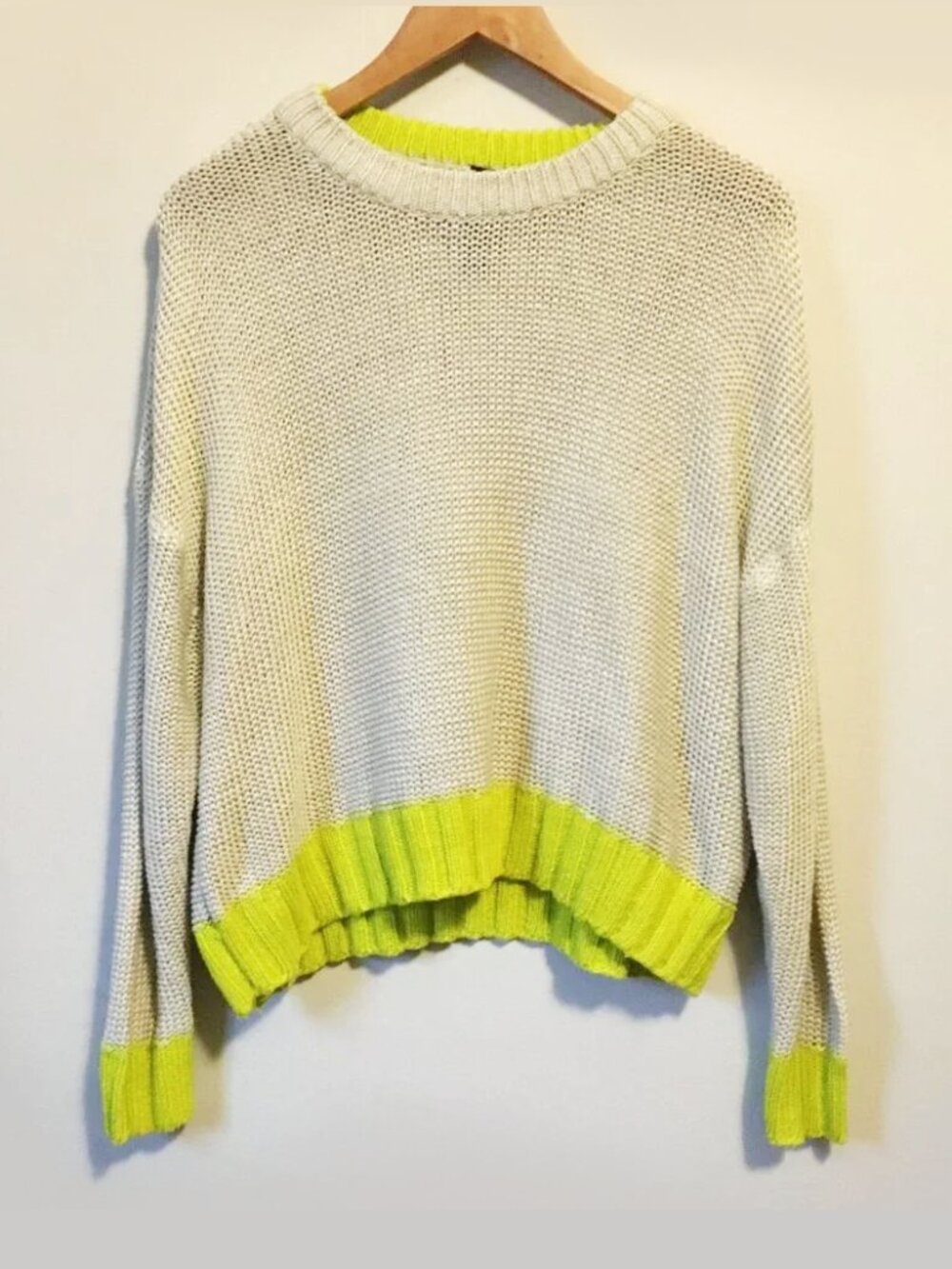 NWOT Lord & Taylor Design Lab Grey & Acid Yellow Slouchy Knit Sweater - M